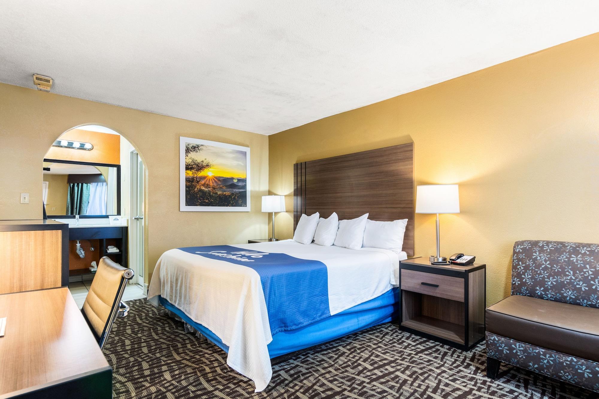 Days By Wyndham Nashville 2*