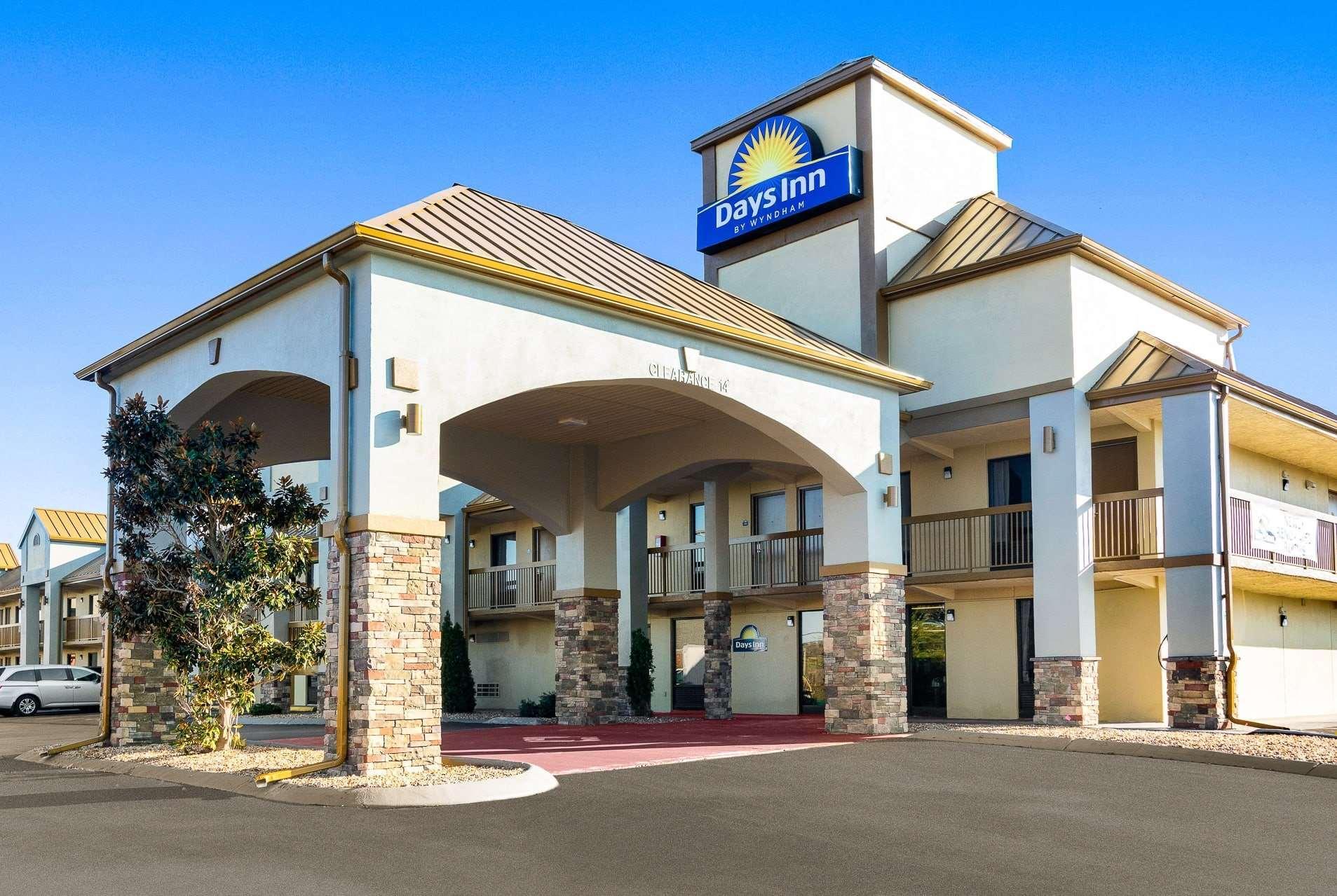 Days By Wyndham Nashville Hotel 2*