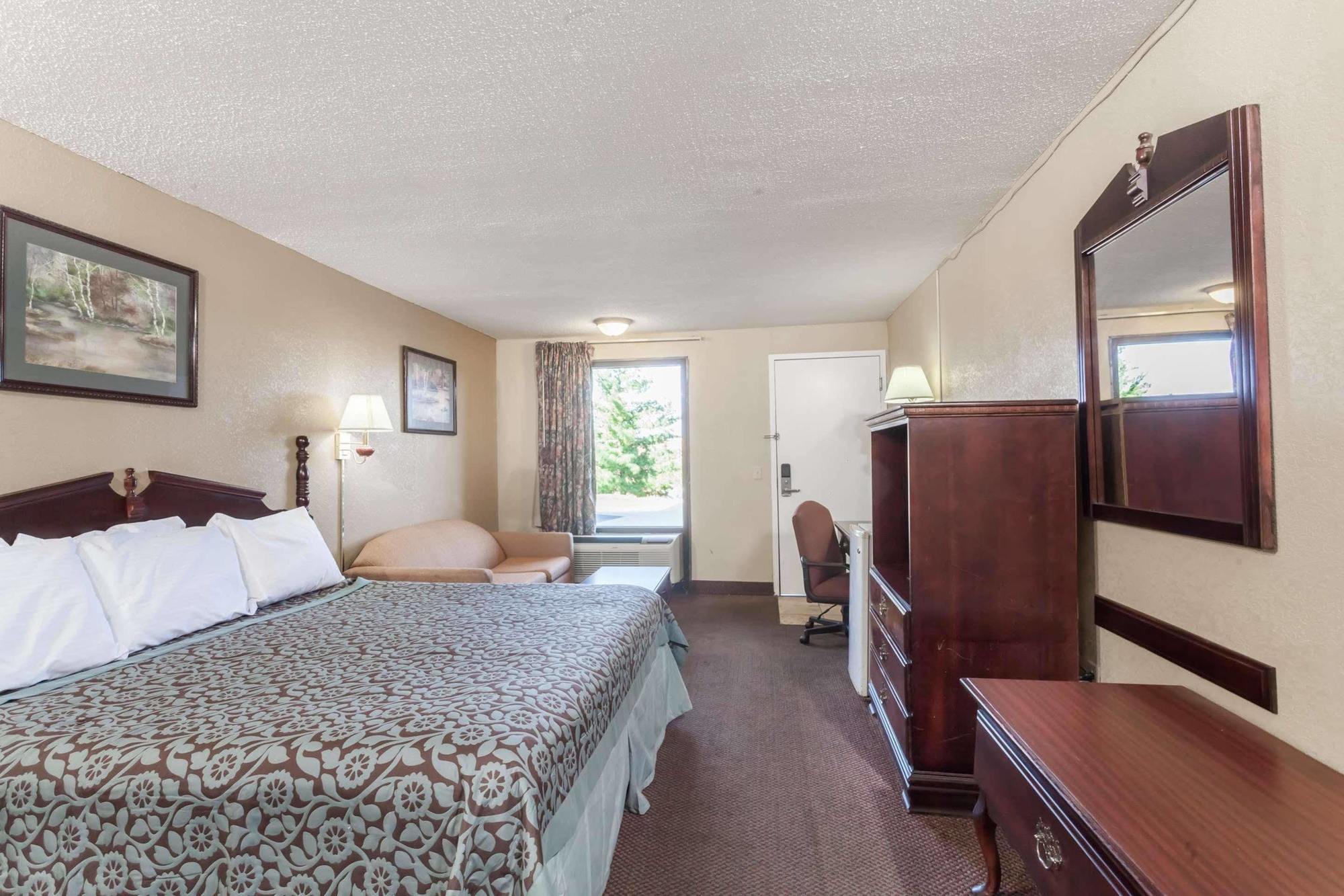 Hotel Days By Wyndham Nashville 2*