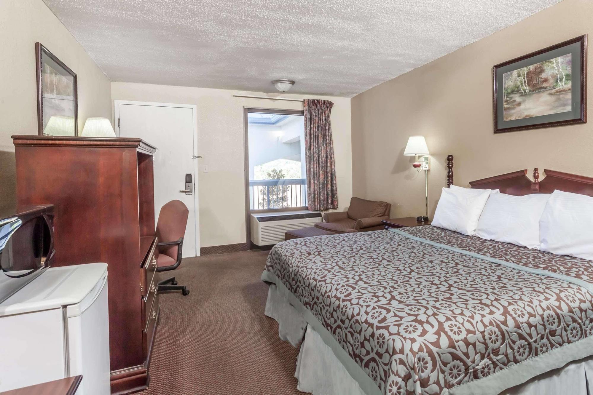 Days By Wyndham Nashville Goodlettsville
